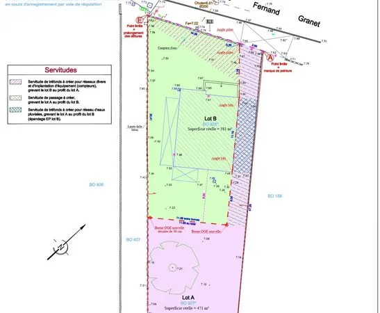 Terrain 471m²