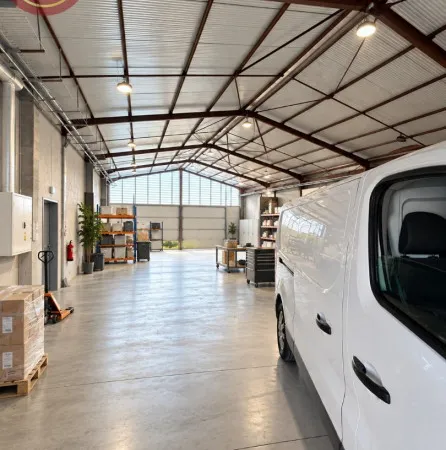 Entrepôt 3 pièces 480 m²
