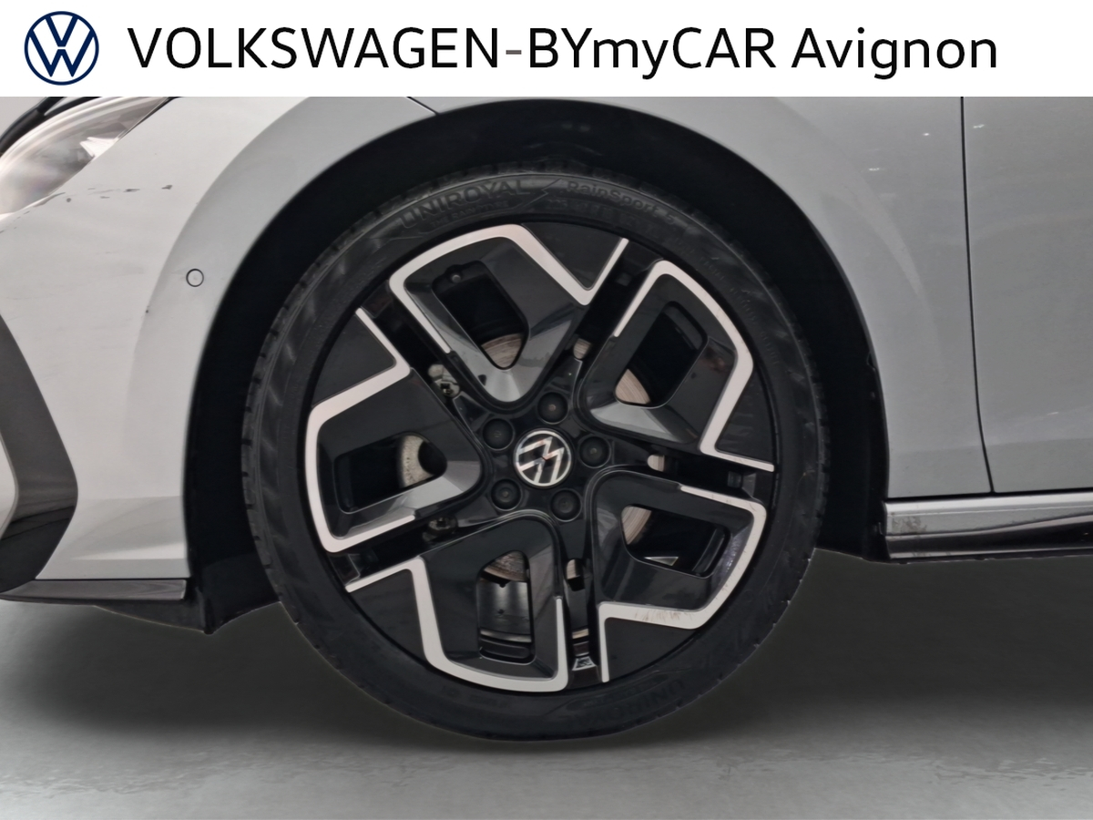 Volkswagen Golf 1.5 eTSI EVO2 116 DSG7 — photo 17