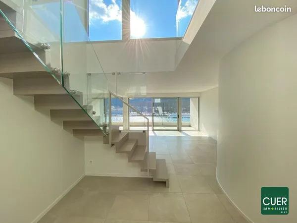 Appartement 6 pièces 171 m²