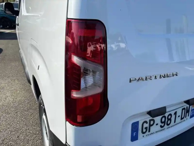 Peugeot Partner fourgon m 950 kg bluehdi 100 s&amp;s bvm6 — photo 17