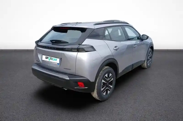 Peugeot 2008 hybrid 110 e-dcs6 — photo 6