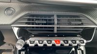 Peugeot 2008 1.2 PureTech 130ch S&S GT EAT8 — photo 26