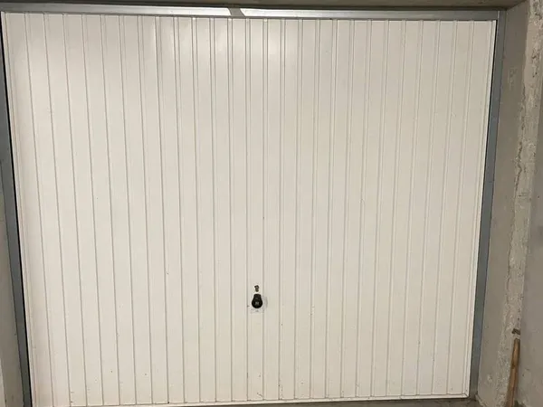 Parking 13 m²