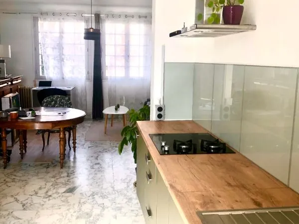 T2 meublé avec extérieur_ jardin perdoux