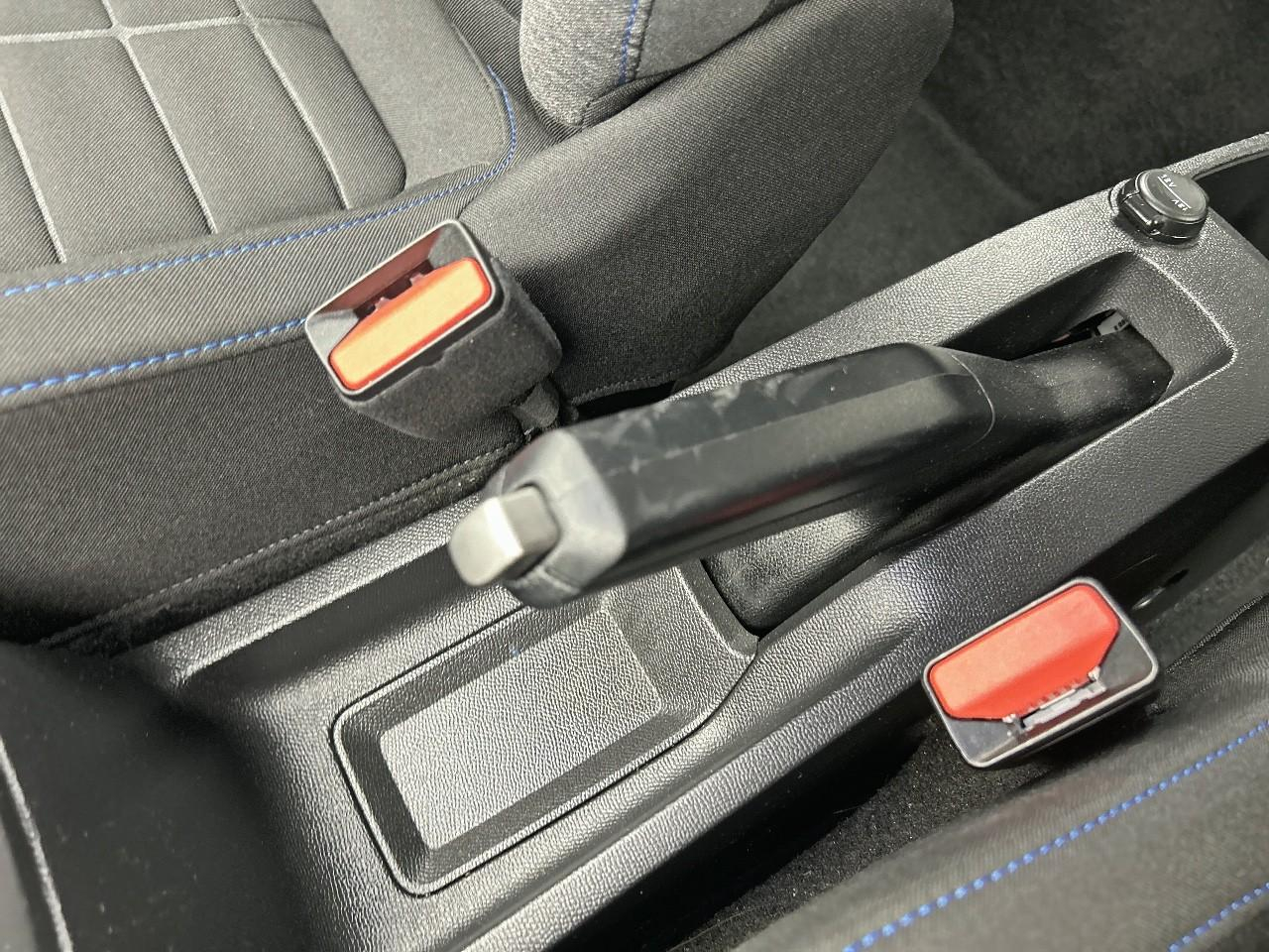 Citroën C3 turbo 100 ch manuelle plus — photo 18