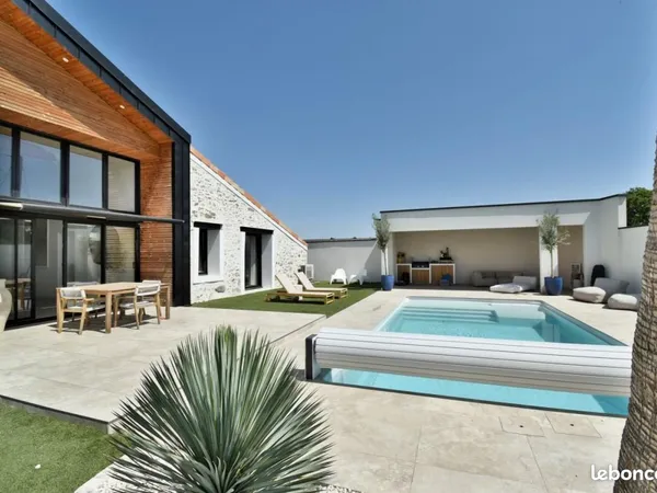 Maison 6 pièces 165 m²