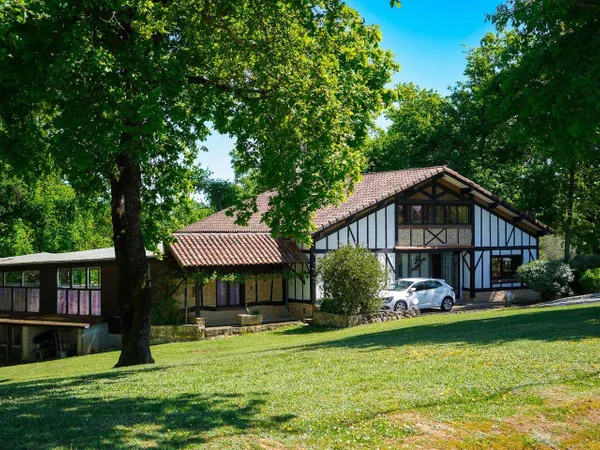 Maison 5 pièces 175 m²