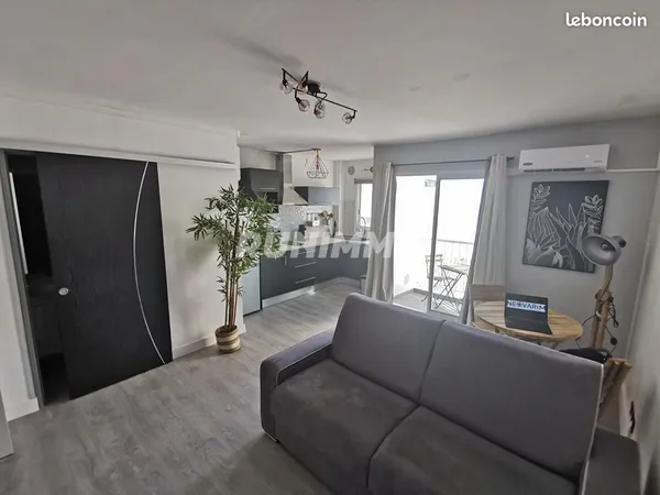 Studio 1 pièce 25 m²
