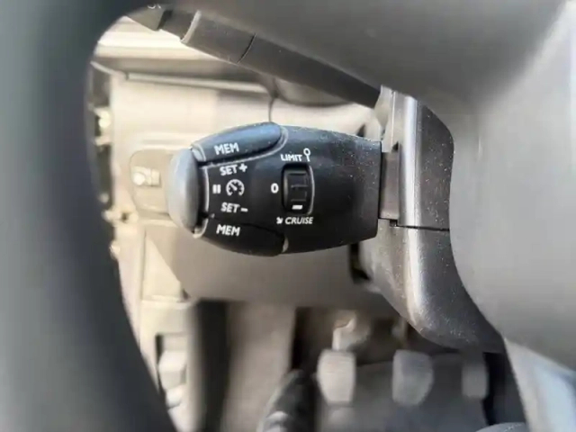 Citroën C3 puretech 83 s&amp;s bvm5 — photo 19