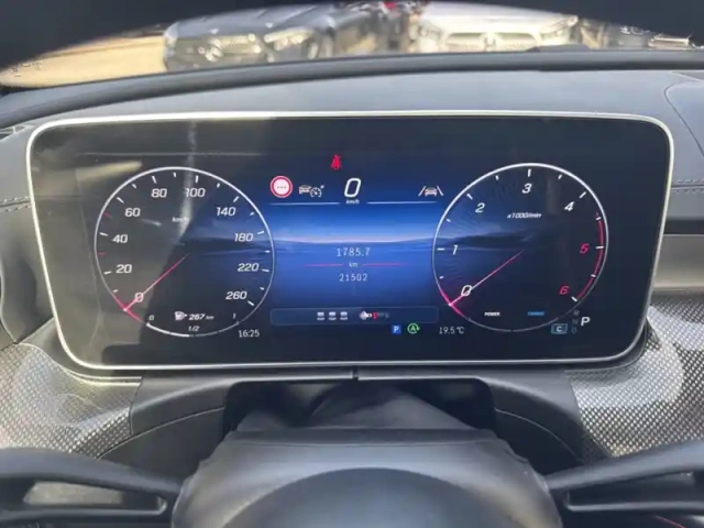 Mercedes Classe C 220 d berline amg lin — photo 16