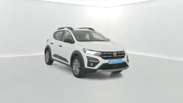 Dacia Sandero eco-g 100 — photo 17