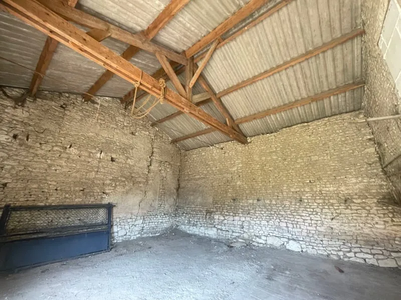 Photo 21
