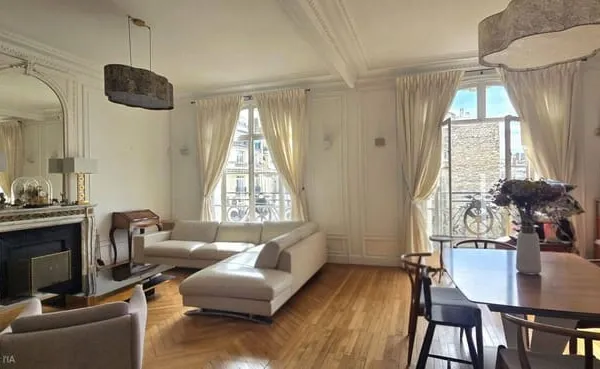 Appartement 5 pièces 132 m²