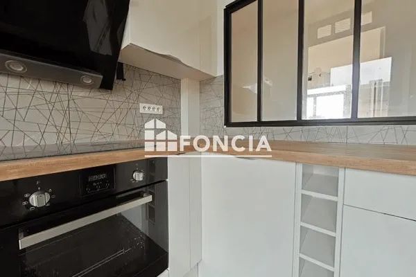 Appartement 4 pièces 82 m²