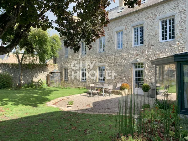 Maison 10 pièce(s) 200 m2