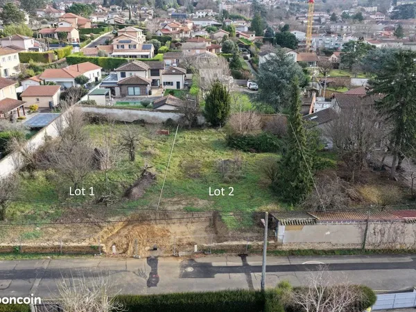 Terrain 757 m² Genay