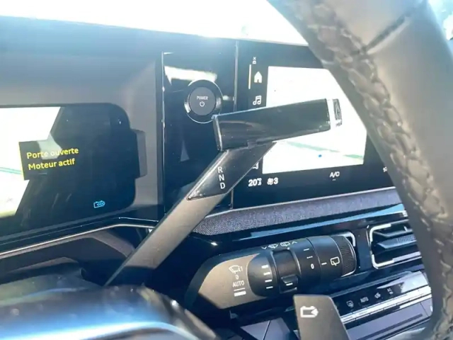 Renault 5 renault  e-tech electrique 10 ch autonomie confort — photo 26