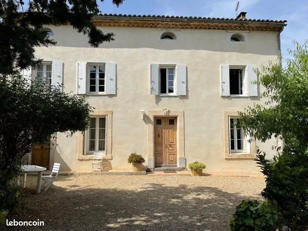 Immeuble de rapport 18 pièces 480 m²
