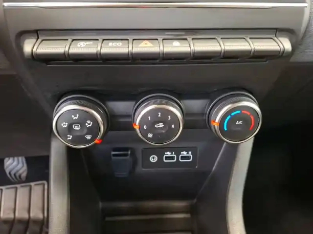 Renault Clio tce 90 — photo 25