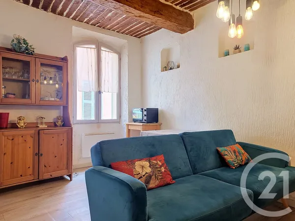 Studio 1 pièce 22 m²