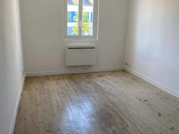 Studio 1 pièce 25 m²