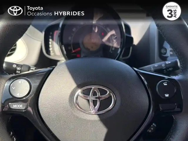Toyota Aygo 1.0 vvt-i 72ch x-play x-app 5p mc18 — photo 13