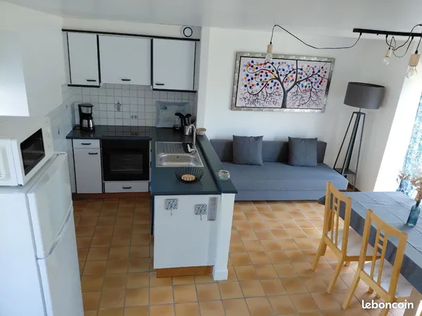 Duplex rénové meublé