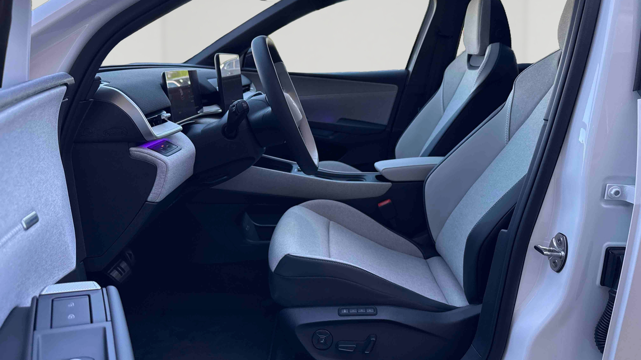Volkswagen ID. Polo 211 ch 52 kWh — photo 18