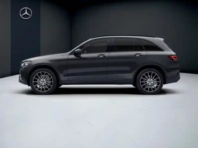 Mercedes Glc 300 de 4matic suv amg line — photo 2