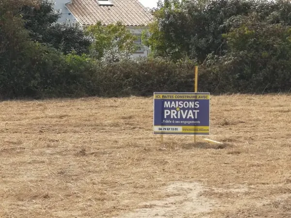 Terrain 470 m²