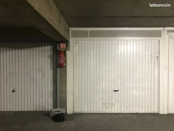 Garage fermé