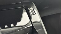 Peugeot 2008 1.2 PureTech 100ch S&S Allure Pack — photo 19