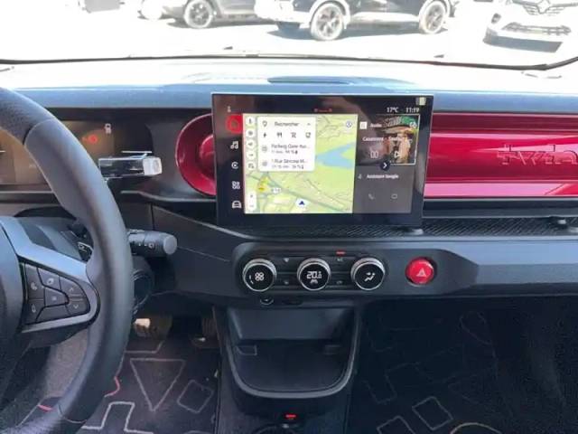 Renault Twingo e-tech electrique 80 ch autonomie urbaine — photo 11