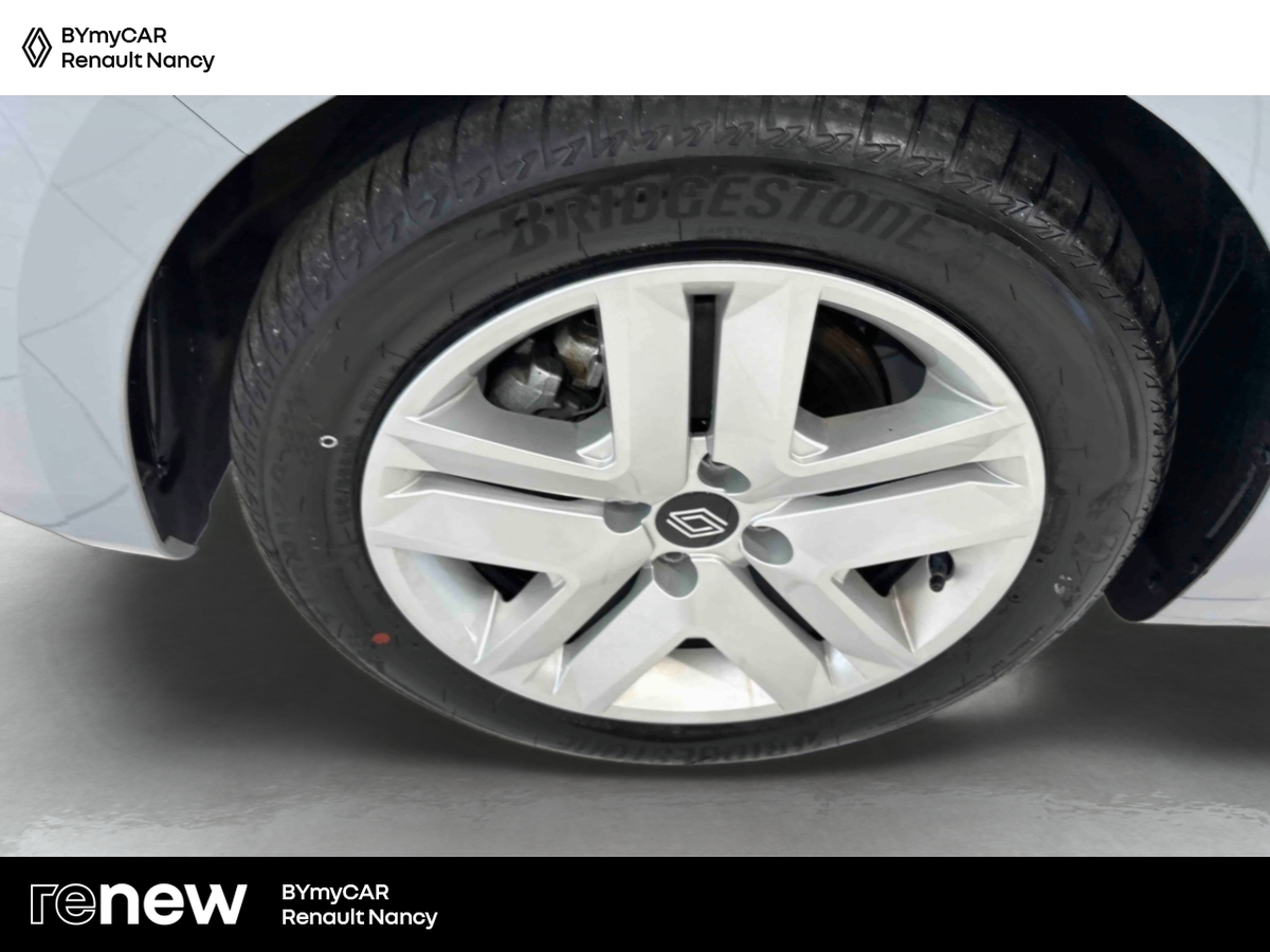 Renault Clio E-Tech full hybrid 145 ch GSR2 — photo 14