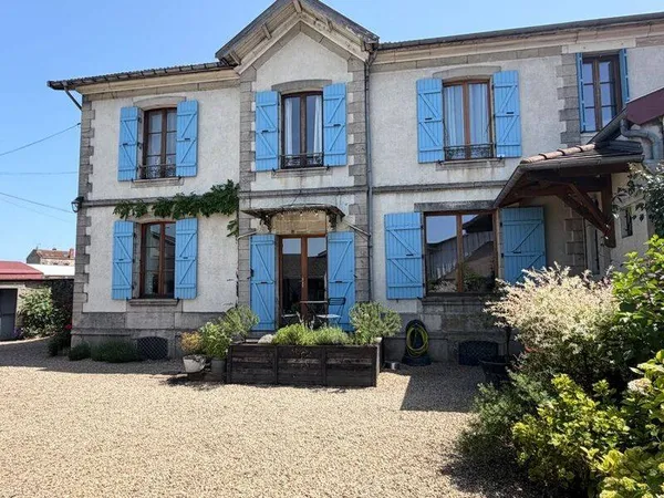 Maison 5 pièces 160 m²