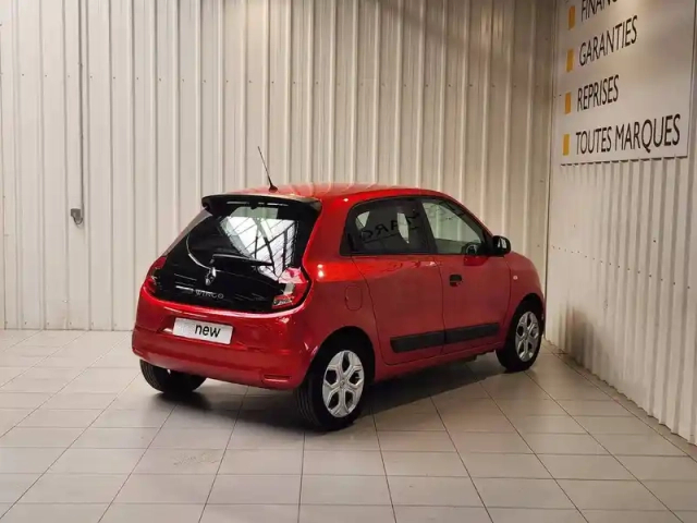 Renault Twingo iii e-tech — photo 8