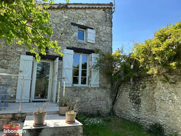Maison 5 pièces 177 m²