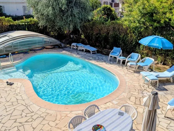 Maison 7 pièces 193 m²