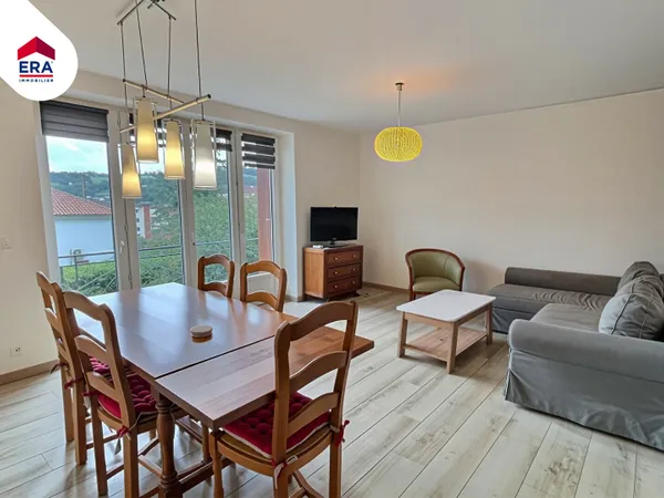 Appartement 4 pièces 97 m²