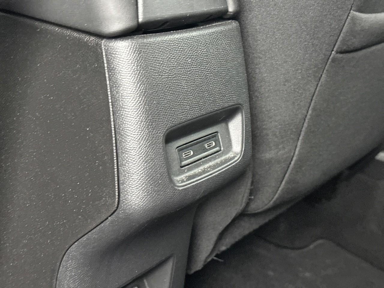 Citroën C3 Aircross hybride 145 ch aut plus — photo 31