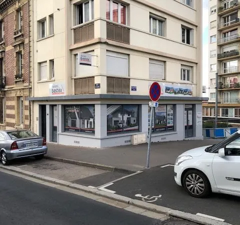 Murs commerciaux