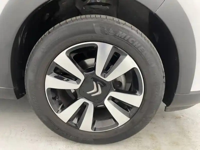 Citroën C3 puretech 83 s&amp;s bvm5 — photo 18