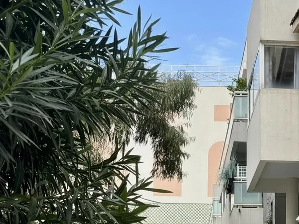 3Pieces 65m2 balcon et loggia