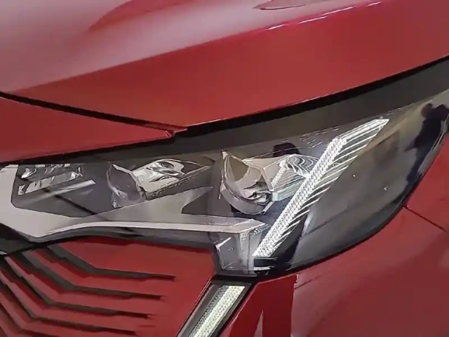 Peugeot 3008 hybrid 225 e-eat8