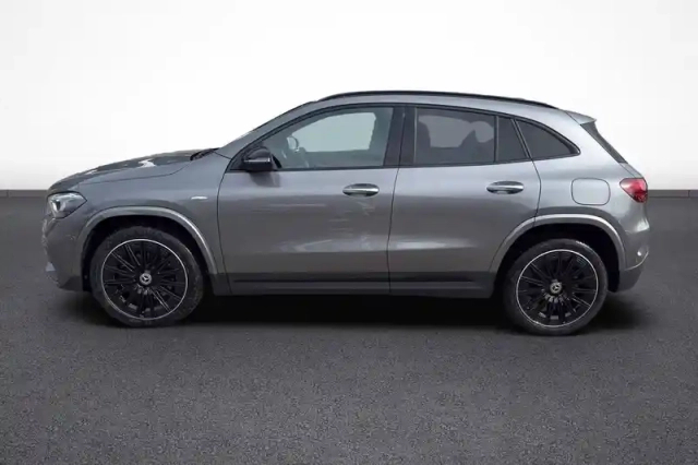 Mercedes Gla 250 e hybrid eq 8g-dct — photo 3