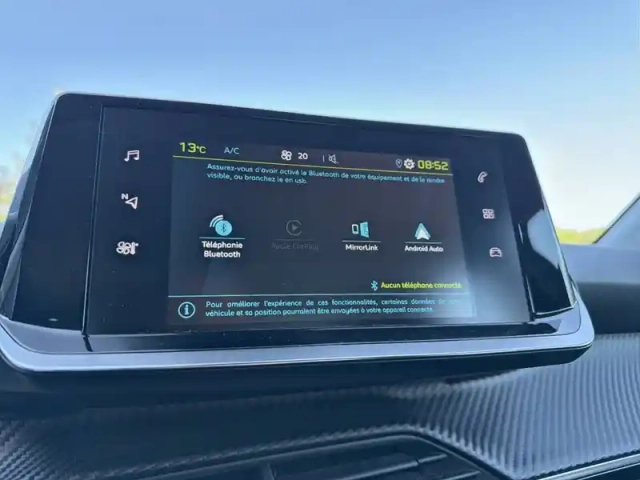 Peugeot 208 electrique 50 kwh 136ch — photo 18