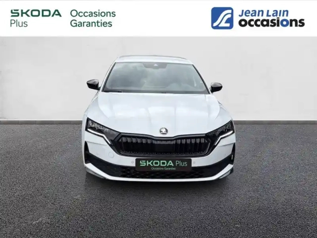 Skoda Octavia 2.0 tdi 150 ch scr dsg7 — photo 9