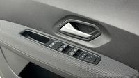 Dacia Sandero 1.0 TCe 90ch Journey — photo 16