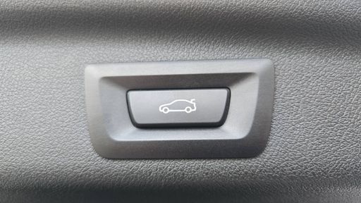 BMW Serie 2 Active Tourer 218i 136 BVA - Luxury – 2023 – 85769 km – Essence – Boîte Automatique — photo 15